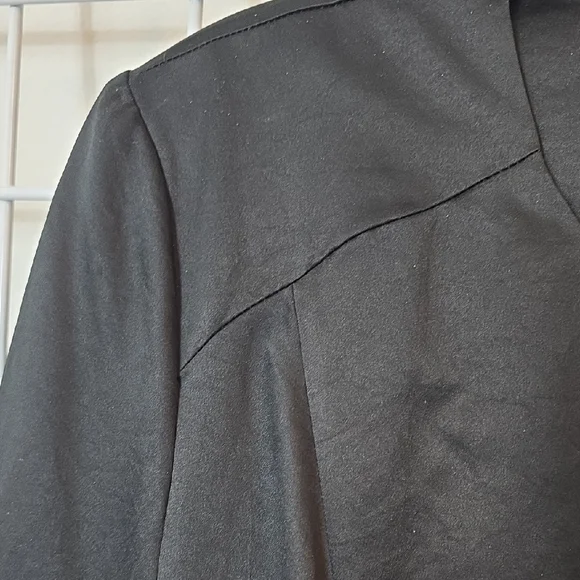 INC International Concepts Black Ruffle Zip Front Blouse Size 2X - Picture 7 of 11